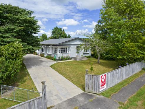 17 Halls Road, Pahiatua