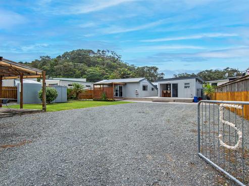5 Omutu Street, Oakura Coast