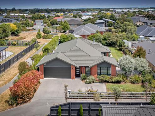23 Lloyds Close, Rolleston