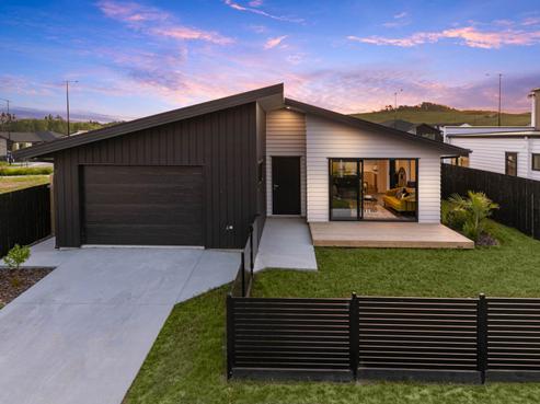 102 Argent Lane, Wainui