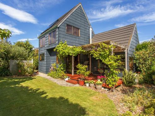 11 Payling Lane, Mairehau