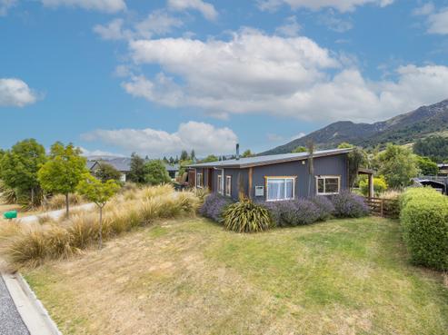 26 Hewson Crescent, Lake Hawea