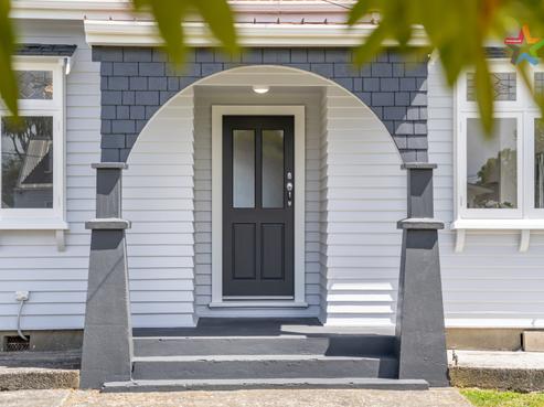 12 Heath Grove, Waiwhetu