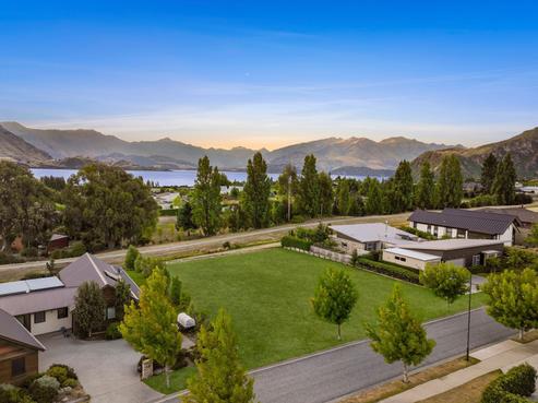22 Greenbelt Place, Wanaka