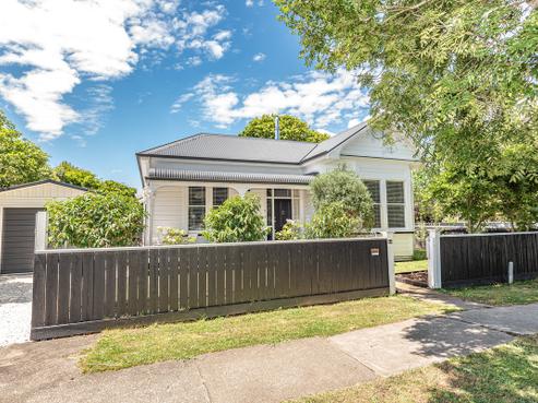 24 Brassey Road, Saint Johns Hill
