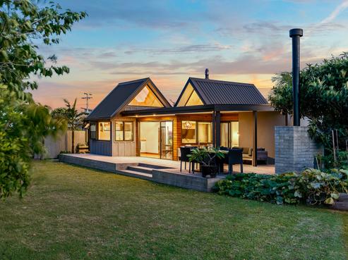 318 Williamson Road, Whangamata