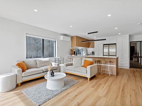 8B Neptune Avenue, Beach Haven
