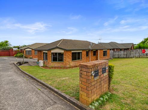 43 Brymer Road, Grandview Heights