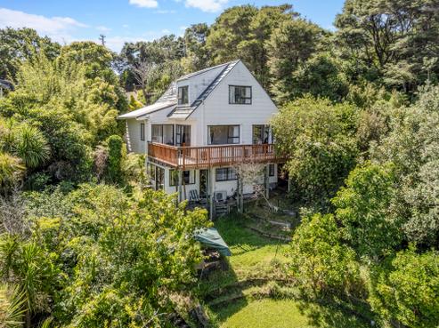 275A Titirangi Road, Titirangi
