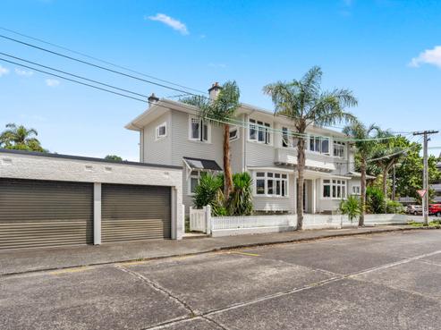 25A Carlton Gore Road, Grafton