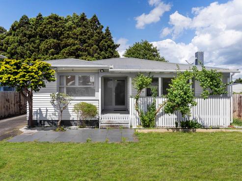 14 Vickerman Street, Otara