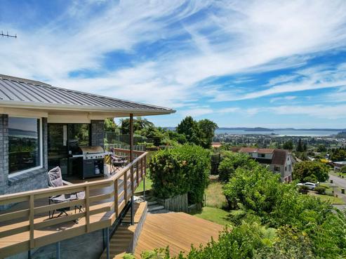 15 Balwyn Avenue, Tihiotonga
