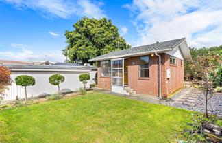 2/56 Te Koa Road, Panmure