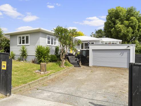 1 Goldsborough Avenue, Raumati Beach
