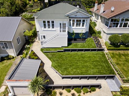 8 Blakey Avenue, Karori