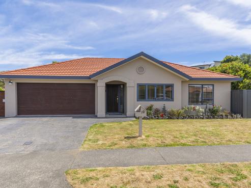 10 Lorna Irene Drive, Raumati South