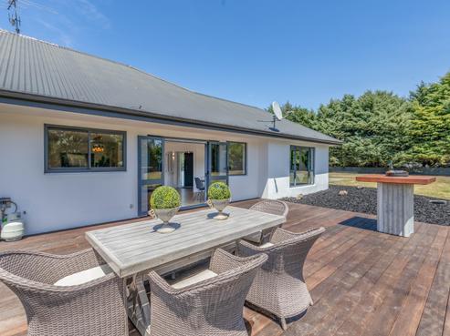 384 No 10 Road, Swannanoa