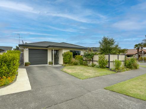 56 Kensington Drive, Taradale