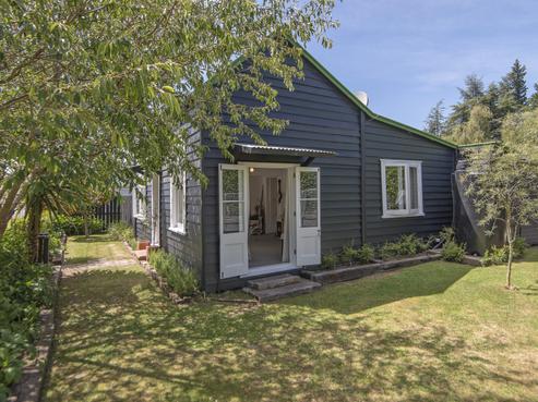 6 Railway Terrace, Glentunnel