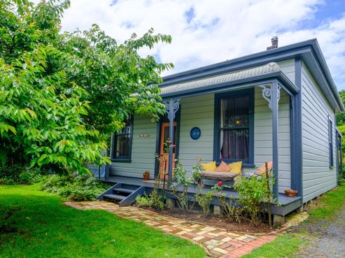 25 Oioi Street, Owhango