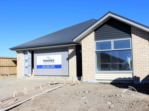 11 Weaver Street, Ravenswood
