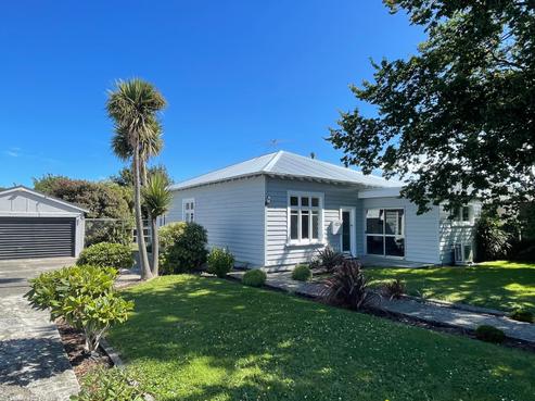 33 Tramway Road, Strathern