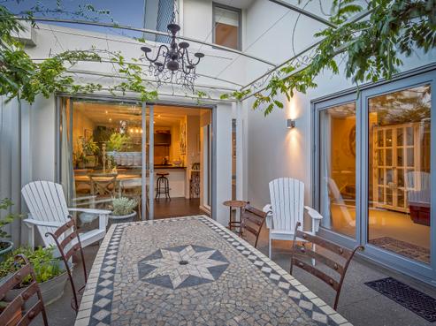 3 Jacques Way, Yaldhurst