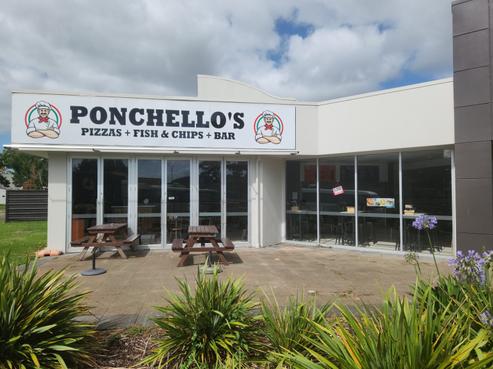 16 Horace Russell Road, Mercer