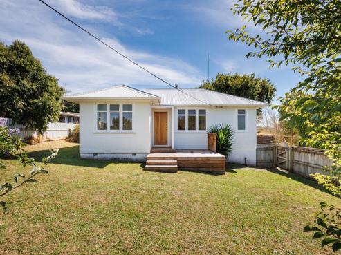 18 Roots Street West, Feilding