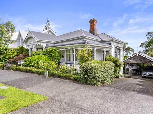 81 Marine Parade, Herne Bay