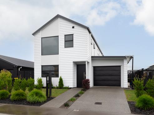 32 Guillaume Street, Greenhill Park