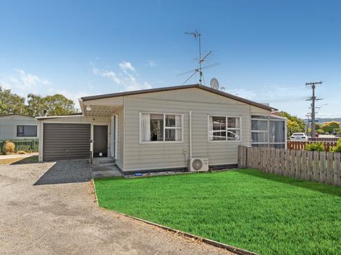 1A Wakelin Street, Carterton