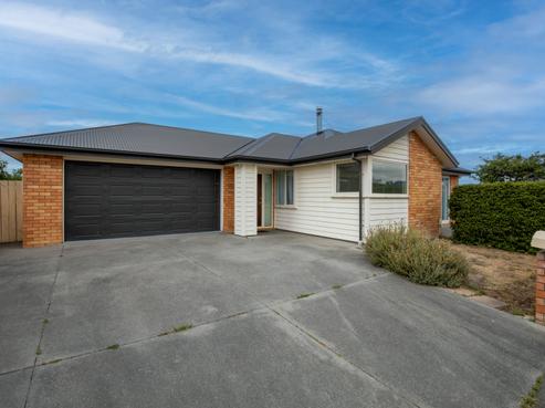 135 Rolleston Drive, Rolleston