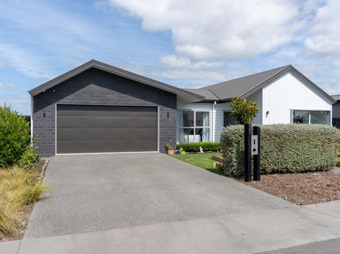 521 Webb Drive, Chartwell