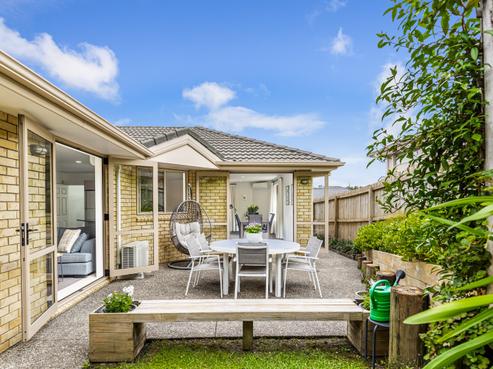 23 Henry Partington Place, Greenhithe