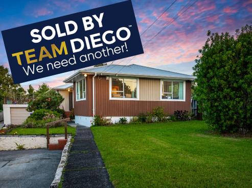 33 Tiroroa Avenue, Te Atatu South