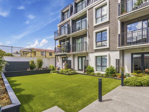 403/2 Colombo Street, Newtown