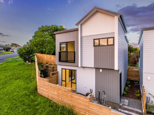 11E Elizabeth Drive, West Harbour