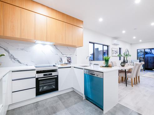 4/50 Newington Road, Henderson