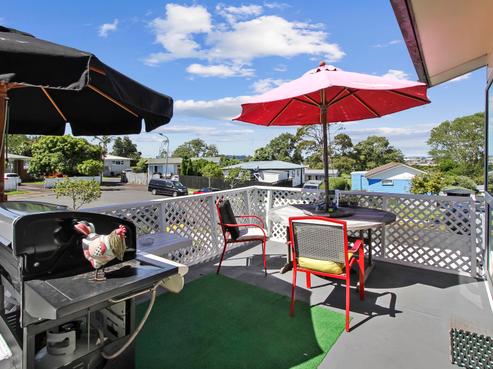 10 Valencia Place, Manurewa
