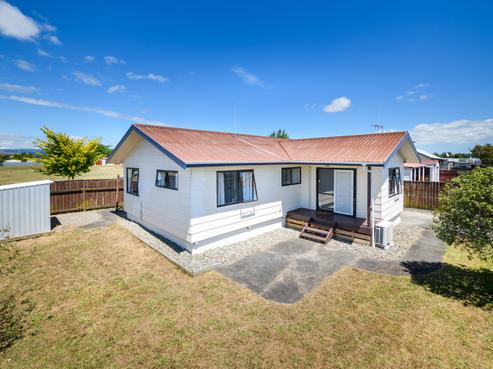 54 Benmore Avenue, Cloverlea