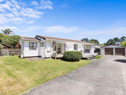 57 Carnoustie Drive, Wattle Downs