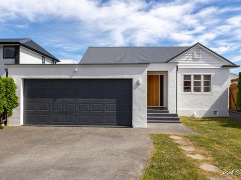 33 Waiwhetu Road, Waiwhetu