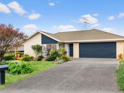9 Kath Hopper Drive, Orewa