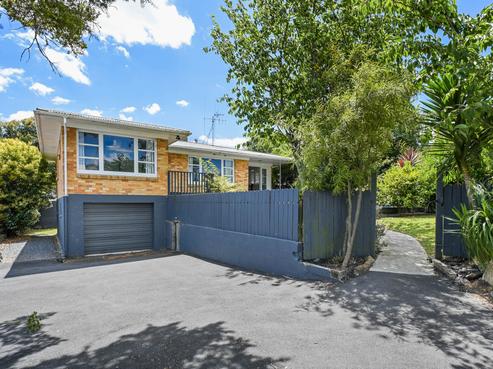 184 Tuhikaramea Road, Dinsdale