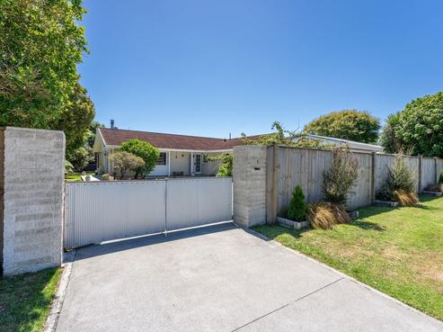 7 Rimu Street, Waikanae
