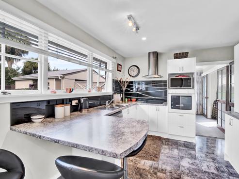 32 Hillcrest Place, Avonhead