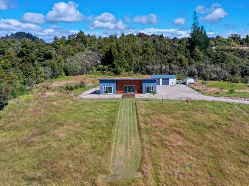 39 Ballarat Rise, Hokitika