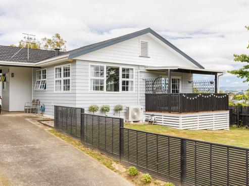 2 Davidson Crescent, Pahiatua