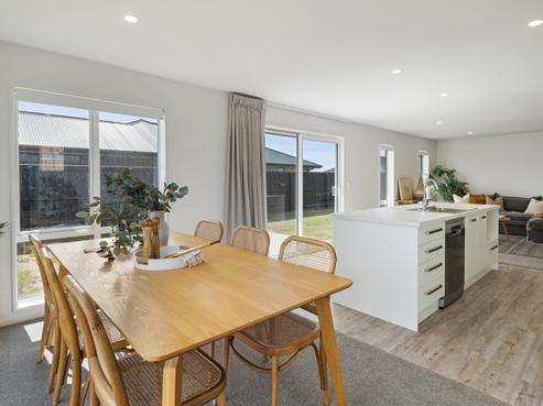 37 Lenborough Drive, Springston